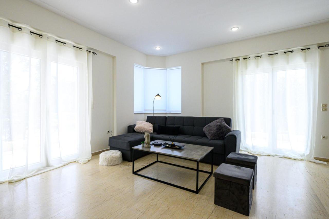Oliva Apartment Kalamata Exterior foto