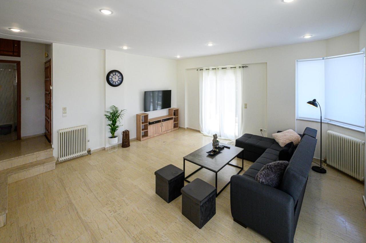 Oliva Apartment Kalamata Exterior foto