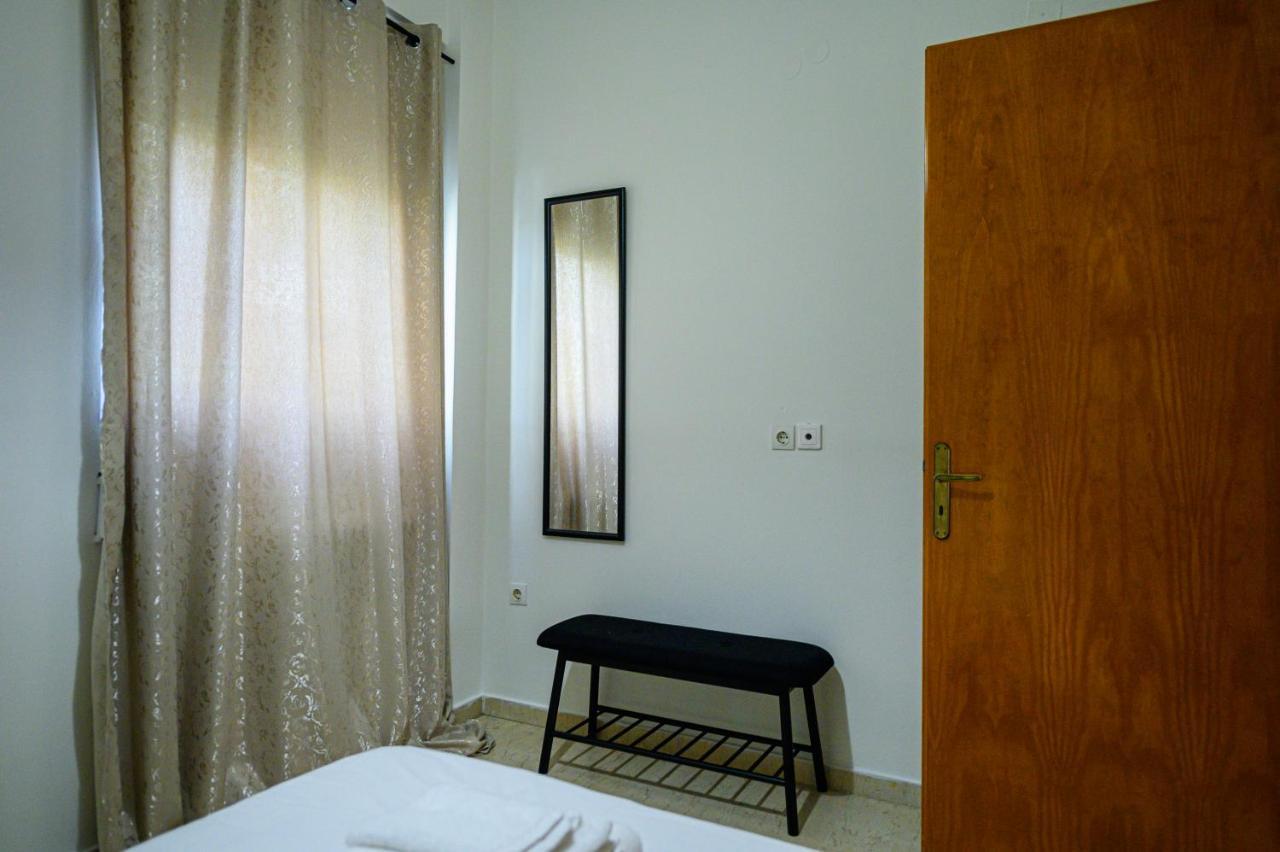 Oliva Apartment Kalamata Exterior foto